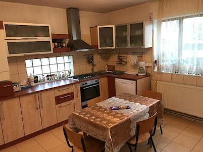 Teachers House, charming 3-bedroom house with WiFi in the countryside