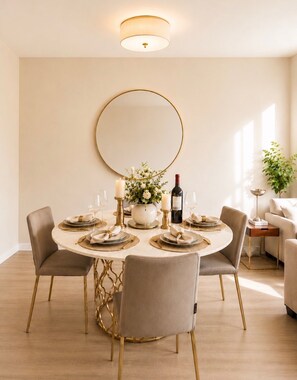 Dining - Luxe 1-BDR Suite Near SoFI&LAX, Pool View (Marina del Rey)