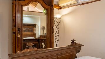 1 camera, ferro/asse da stiro, Wi-Fi gratuito, lenzuola