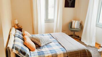 Suite Junior, vue montagne (mandatory web check-in) | Coffres-forts dans les chambres, rideaux occultants, Wi-Fi gratuit