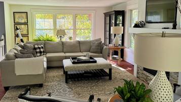 Smart TV, fireplace, printers