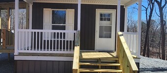 Cozy cottage w/1 bedroom, WiFi, AC in tranquil Springville close to boat ramps