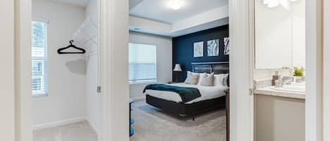 3 habitaciones, tabla de planchar con plancha y wifi gratis