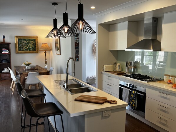 Fridge, oven, dishwasher