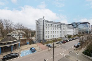 Exterior - Spacious Studio & Parking by Renters (Warsaw)