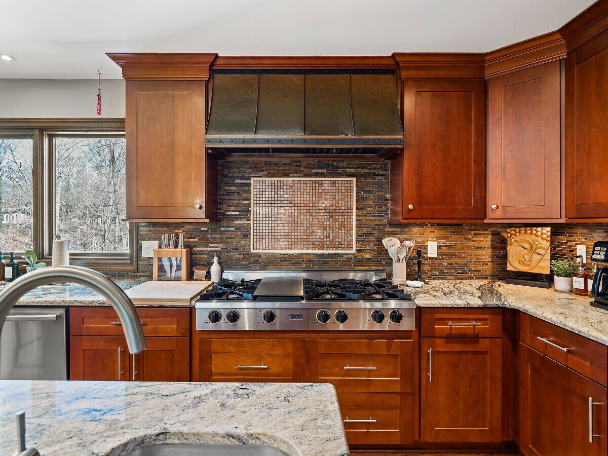 雪櫃、微波爐、焗爐、爐具