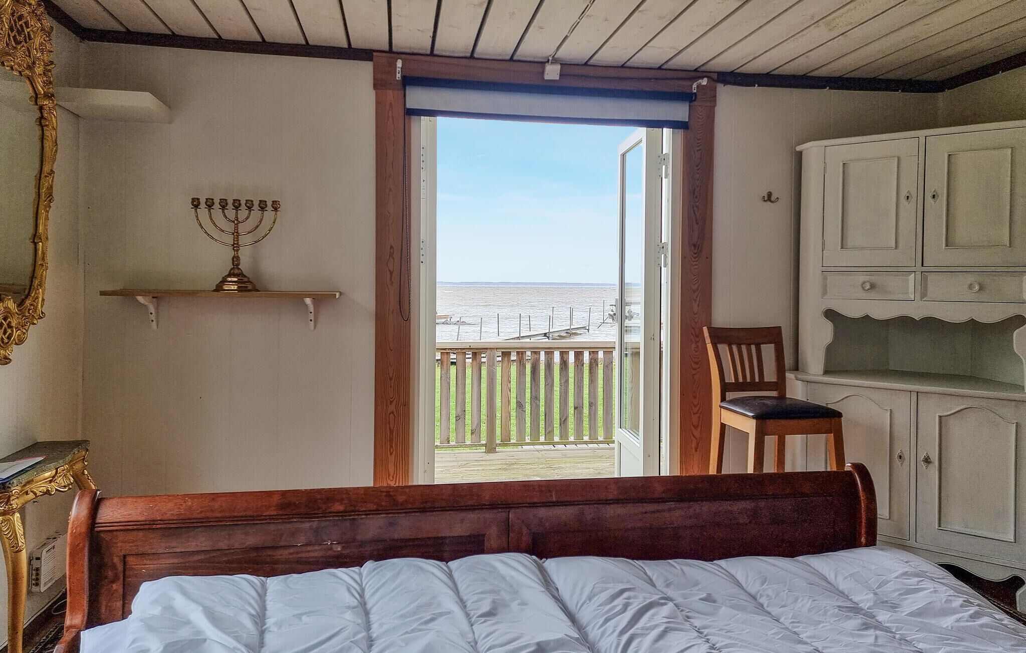 3 室のベッドルーム、WiFi (無料)