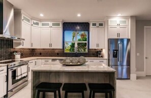 Private kitchen - NORTH NAPLES LUXURY HOME---WALK TO VANDERBILT AND WIGGINS BEACH!!!! (Naples)