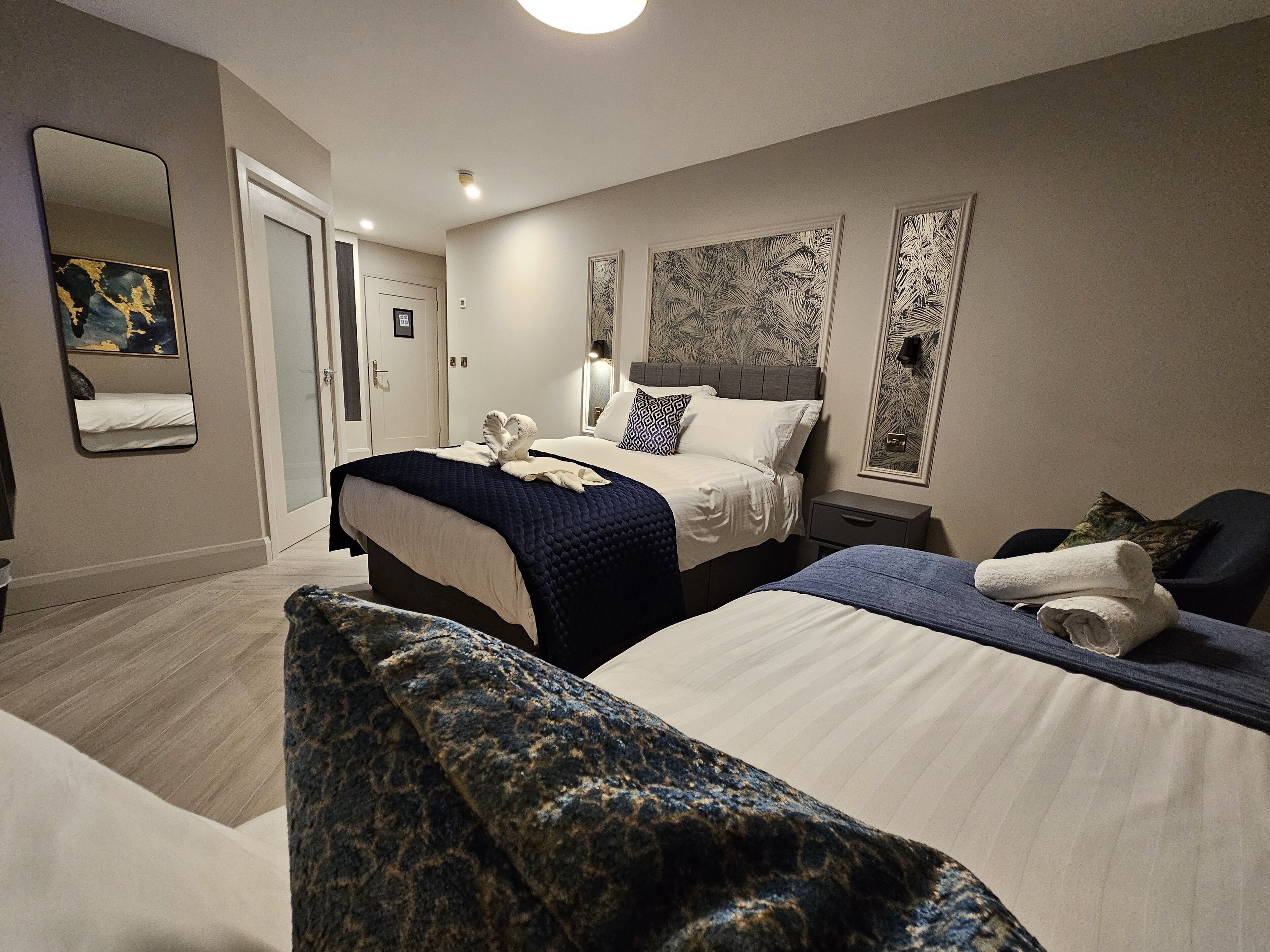 三人房 | 熨斗/熨衣板、免費無線上網、床單