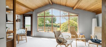 Cozy home in Juelsminde with WiFi