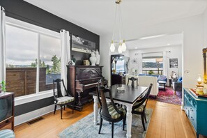 Interior - Charming house w/view of lake Washington Furry friend are welcome. (Seattle)