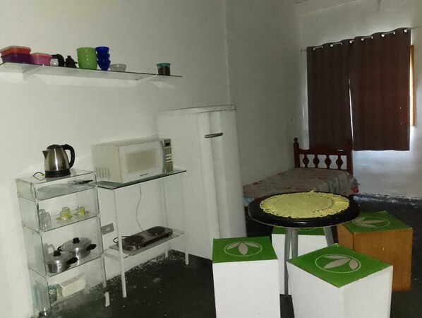 Interior - Casa Estudio Tranquila em Taboão da Serra a 5 Minutos do Shopping Taboão (Parque Maraba Taboão da Serra)