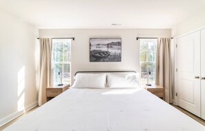 4 habitaciones, escritorio, tabla de planchar con plancha y wifi gratis