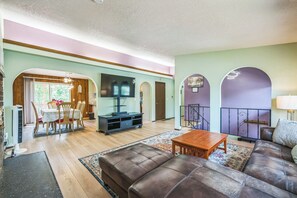 Smart TV, fireplace, printers