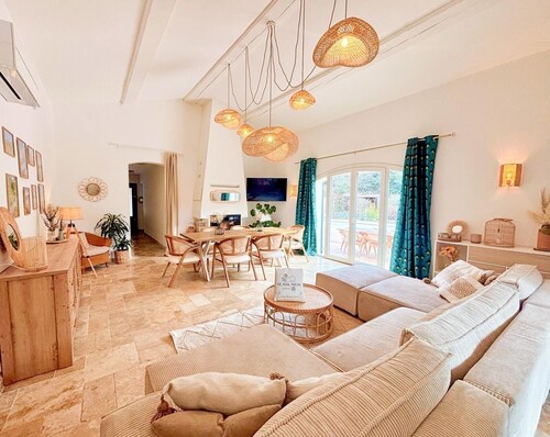 Mas Provençal 3 Chambres, Piscine, Jardin Clos