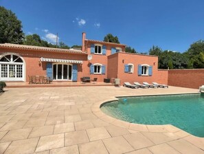 Pool - Mas Provençal 3 Chambres, Piscine, Jardin Clos (Châteaudouble)