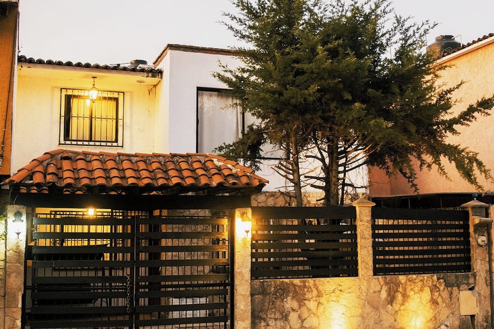 Casa las Lomas