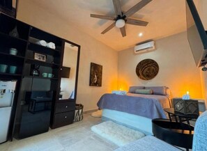 1 bedroom, desk, iron/ironing board, WiFi