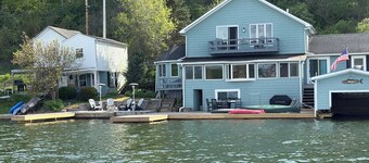 Fantastic lake house on the south shore of Cuba Lake.