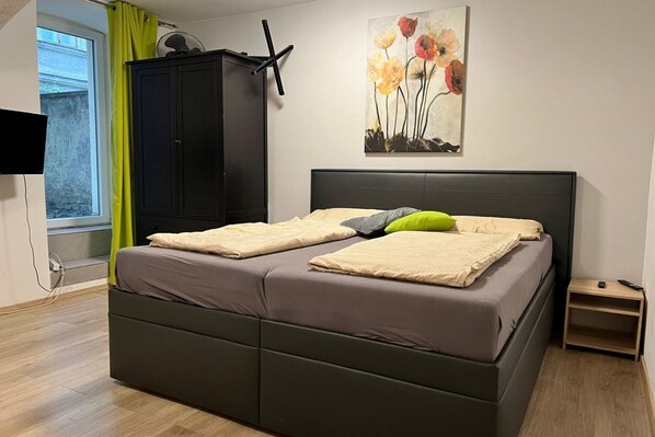 1 habitación, wifi y ropa de cama 