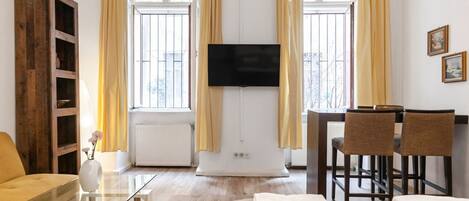 1 室のベッドルーム、WiFi、ベッドシーツ
