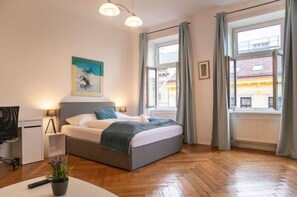 1 bedroom, desk, iron/ironing board, free WiFi