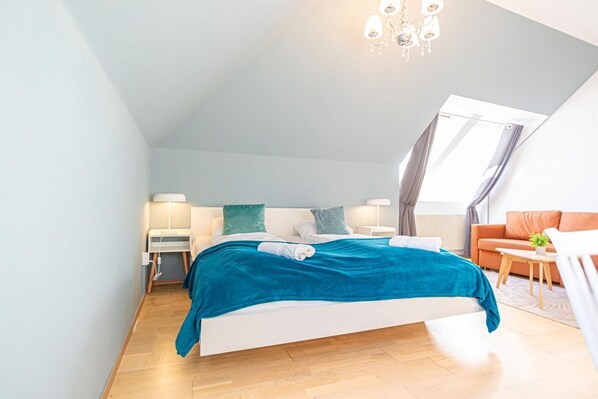 2 bedrooms, WiFi, bed sheets