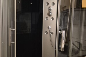 Hand-held showerhead