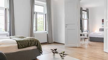 2 bedrooms, iron/ironing board, free WiFi, bed sheets