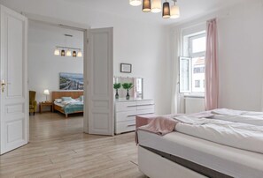 2 bedrooms, WiFi, bed sheets
