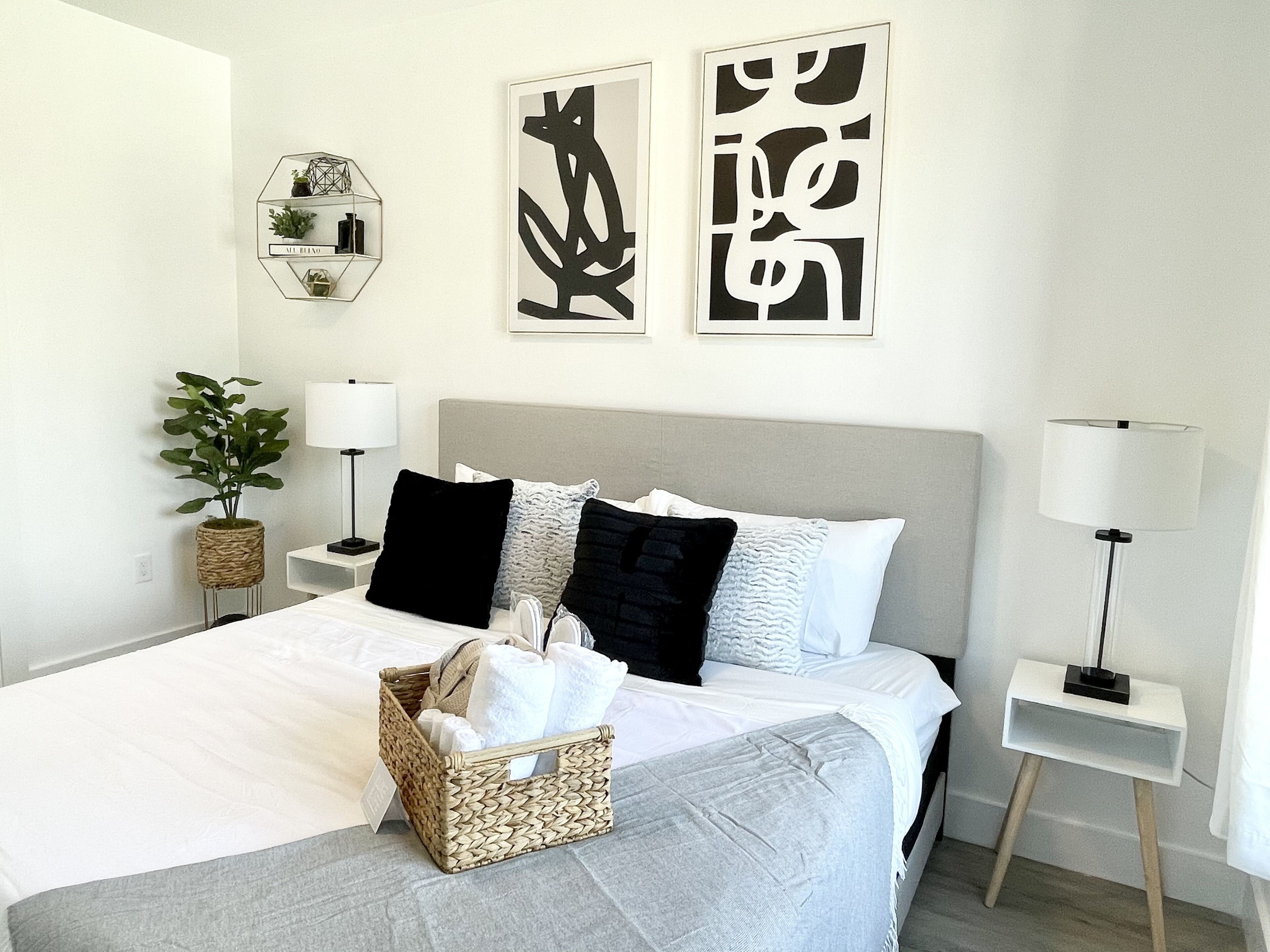 1 soverom, strykejern/-brett, wi-fi (inkludert) og sengetøy