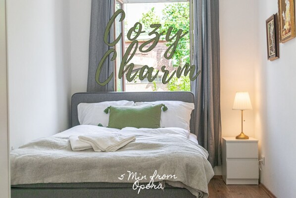 1 bedroom, WiFi, bed sheets