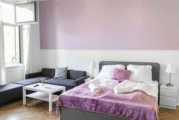 2 bedrooms, free WiFi, bed sheets