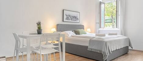 2 Schlafzimmer, Bügeleisen/Bügelbrett, WLAN, Bettwäsche