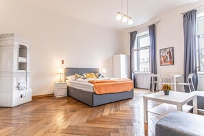 1 Schlafzimmer, Bügeleisen/Bügelbrett, kostenloses WLAN, Bettwäsche