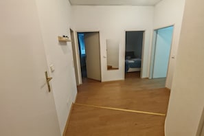 Interior - Homely 3BR Apt.- Perfect for families and groups (Wien)