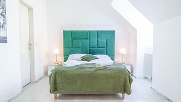 3 bedrooms, WiFi, bed sheets