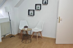 Interior - Homely 3BR Apt.- Perfect for families and groups (Wien)