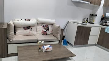 TV connectée, table de tennis de table