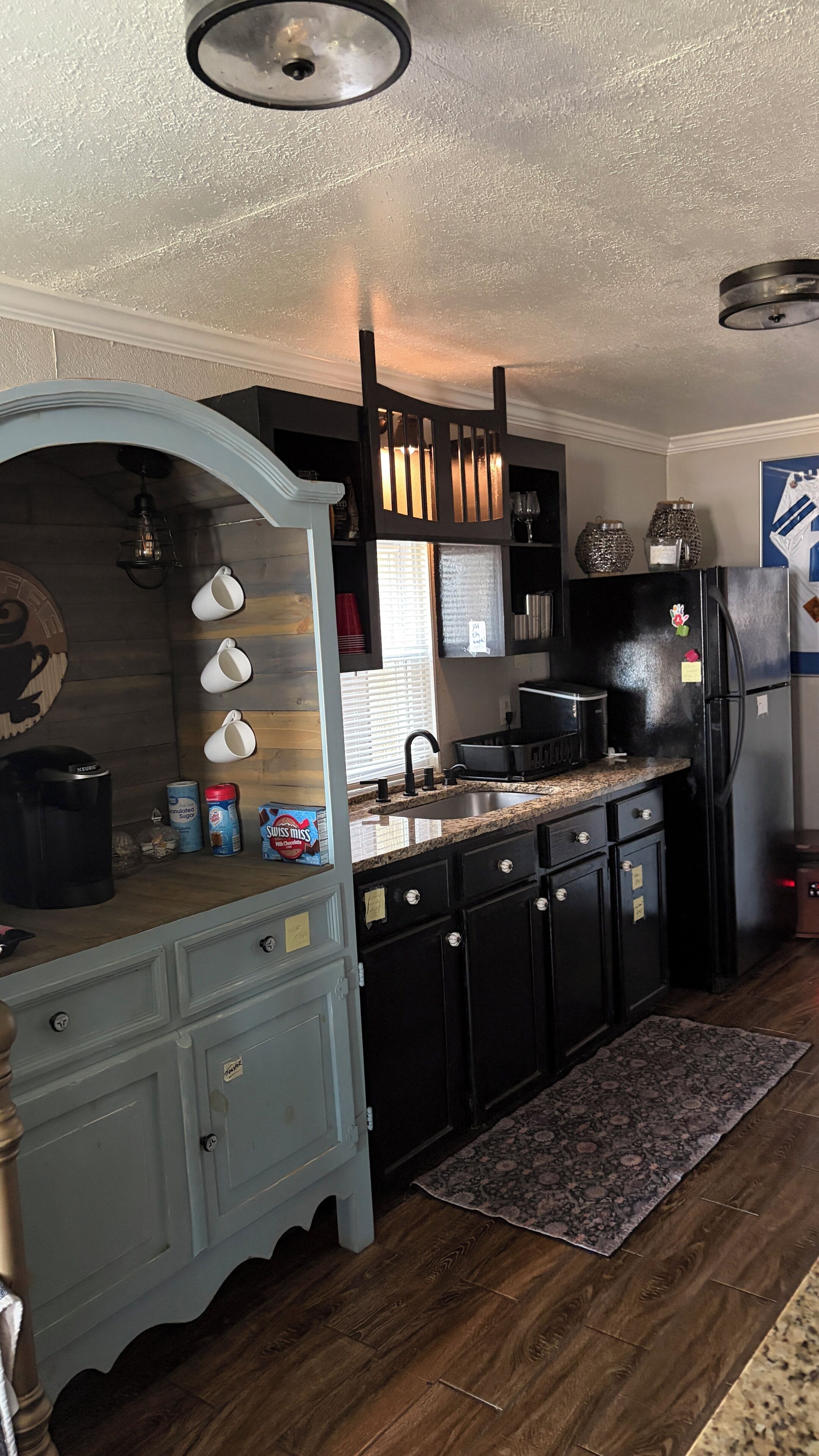 冰箱、微波炉、烤箱、炉灶