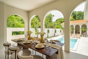 Deluxe Villa, 3 Bedrooms | Shared kitchen | Fridge, microwave, stovetop, electric kettle - Tropical 3BR Villa in Canggu (Canggu)