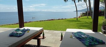 Absolute Beachfront, Private 3BR Villa with Pool on 1200m2 of Tropical Land
