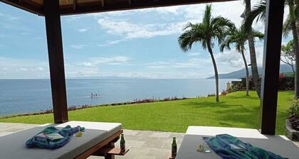 Absolute Beachfront, Private 3BR Villa with Pool on 1200m2 of Tropical Land