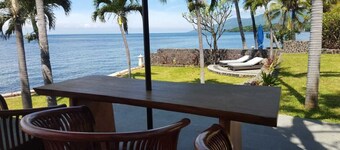 Absolute Beachfront, Private 3BR Villa with Pool on 1200m2 of Tropical Land