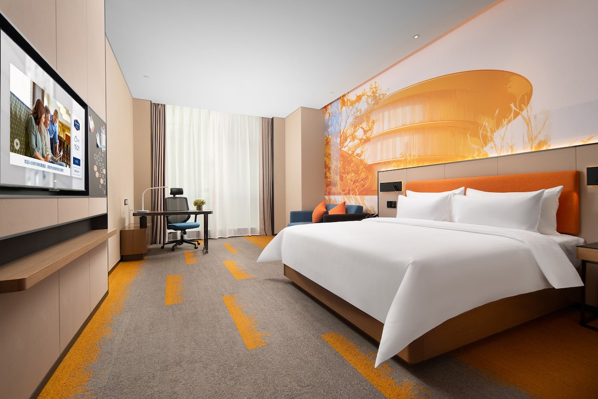 Phòng đơn Executive | 1 phòng ngủ, minibar với thức uống miễn phí, trang trí khác biệt, bàn