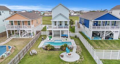 BRAND NEW 4/3.5 w/ heated pool and water views. Kid friendly and close to golf