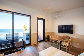Dog Deluxe 1 Bed Room Villa 207 with Open-air Bath, Dogs allowed, Non Smoking