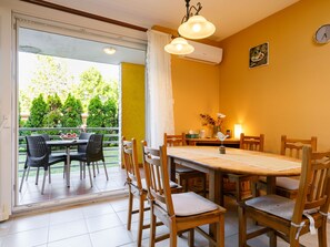 Dining - Andreas by Interhome (Balatonoszod)
