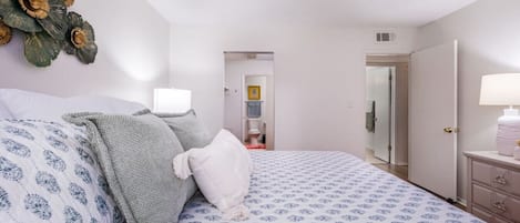Iron/ironing board, travel crib, WiFi, bed sheets