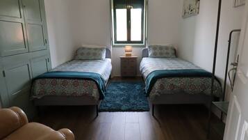 2 bedrooms, iron/ironing board, travel crib, free WiFi